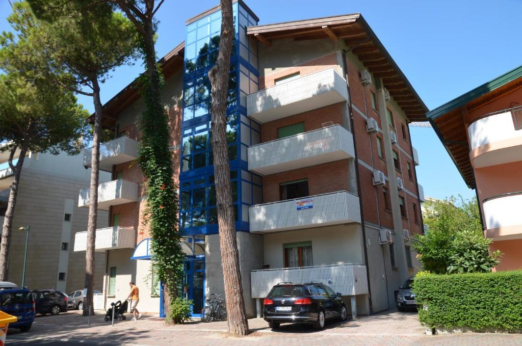 Elena Apartment Lignano Sabbiadoro Exterior photo